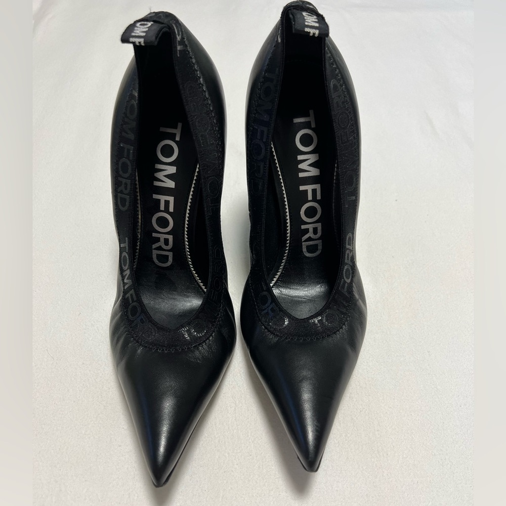 Tom Ford Black Pointed Toe Heels